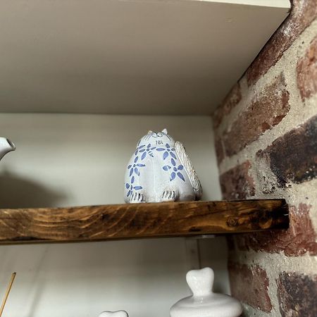 Enchanting 1 Bedroom Home With Kitchen 萨弗伦沃尔登 外观 照片